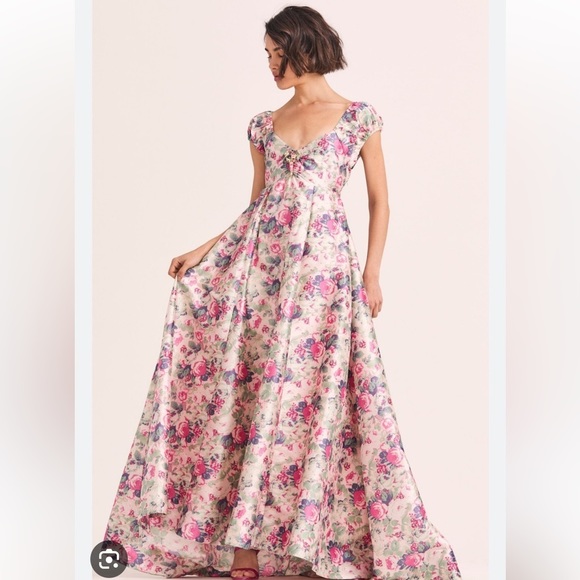 LoveShackFancy Dresses & Skirts - NWT LoveShackFancy Gilvery Maxi Dress Gown in Veiled Kiss Size 2 $595 Small.